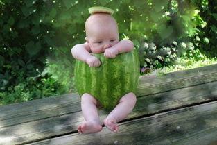 吃瓜网红小孩图片大全,吃瓜网红小孩萌态瞬间大盘点