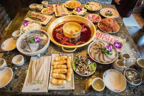 网红八大碗二哥吃瓜,趣味横生上演“瓜王争霸”