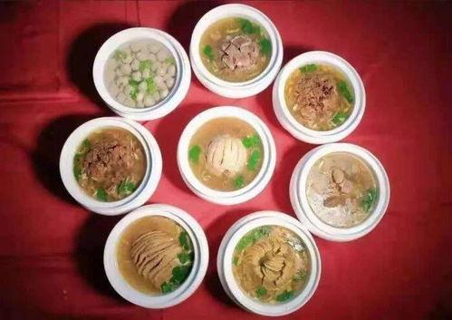 网红八大碗二哥吃瓜,趣味横生上演“瓜王争霸”