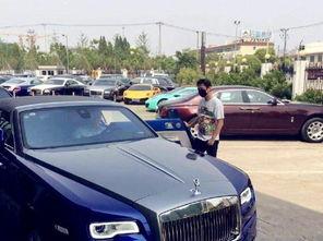 网红千万粉丝豪车吃瓜