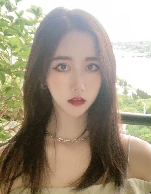 女生网红吃瓜,女生视角下的娱乐圈风云录